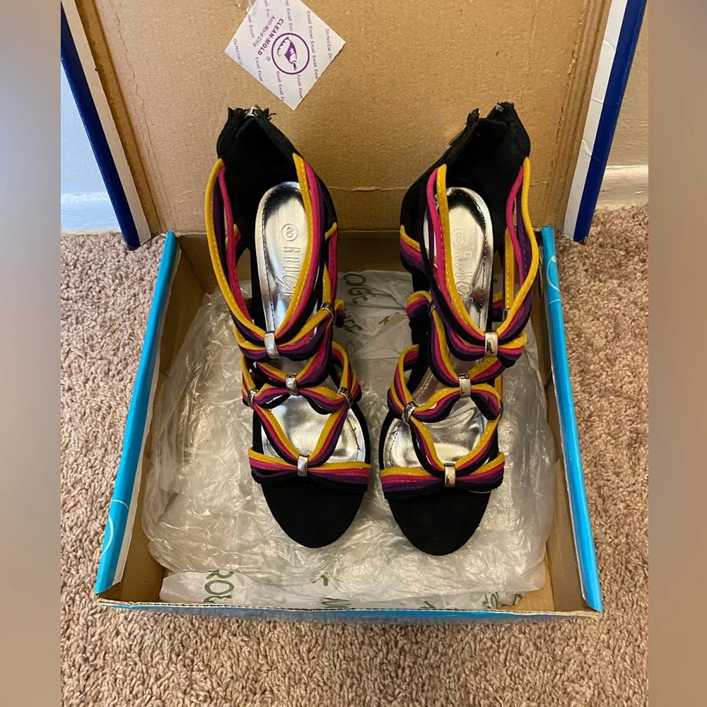 Multi Colored Strappy Blk Wedges NIB with Silver accents & back zipper - Picture 8 of 11